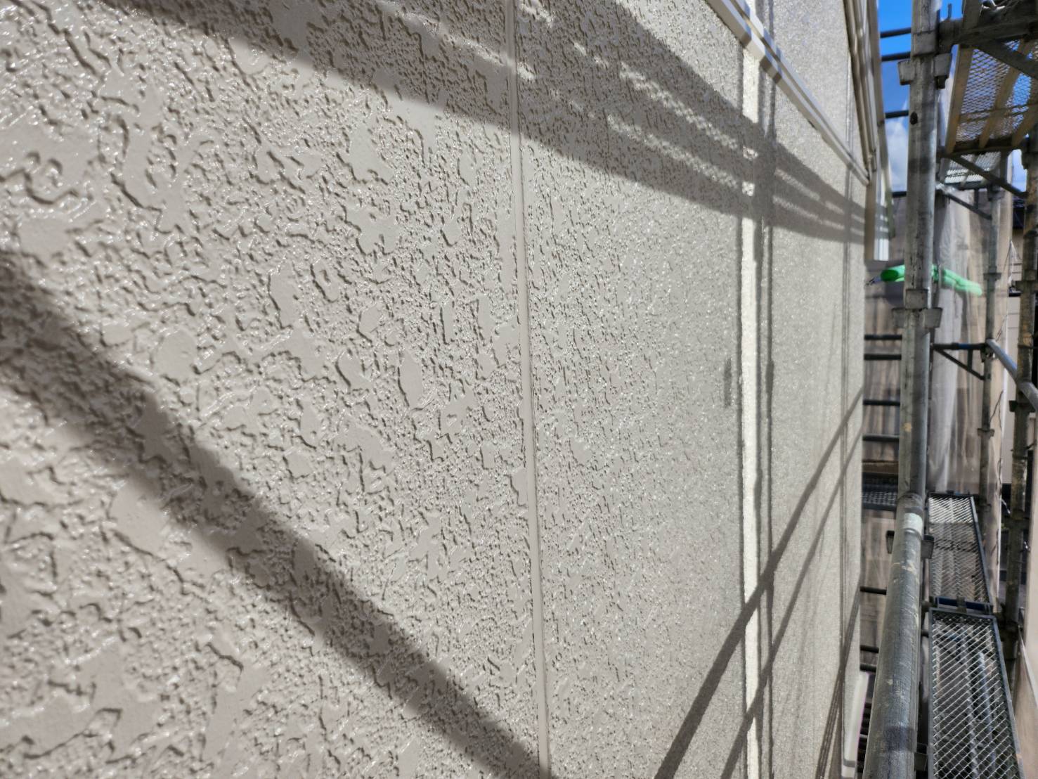 業務風景 – 松本市村井 アパート塗り替え塗装工事